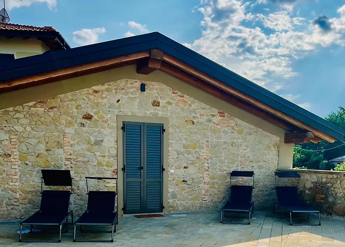 Lägenhetshotell La Rocchetta 4*